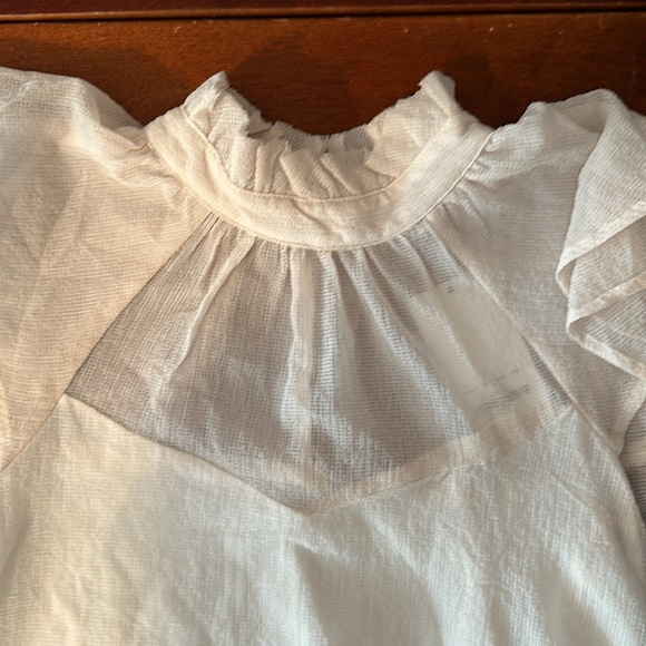 Flutter sleeve blouse - Picture 4 of 4